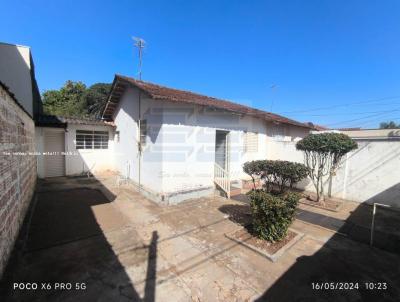 Casa 2 dormitrios para Venda, em Batatais, bairro RIACHUELO, 2 dormitrios, 1 banheiro, 2 vagas