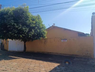 Casa para Venda, em Presidente Venceslau, bairro Parque Nico Mor, 2 dormitrios, 1 banheiro, 1 vaga