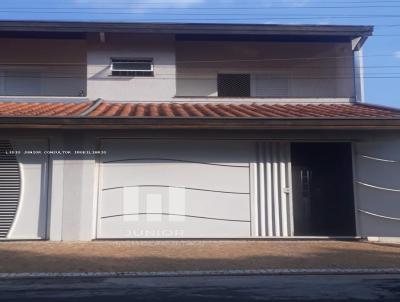 Casa / Sobrado para Venda, em Santa Brbara D`Oeste, bairro Jardim Laudissi, 3 dormitrios, 3 banheiros, 1 sute, 2 vagas