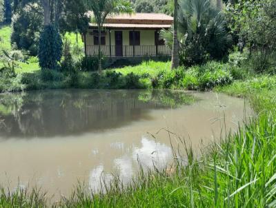 Fazendinha para Venda, em Carmpolis de Minas, bairro zona rural, 3 dormitrios, 2 banheiros, 1 sute, 5 vagas