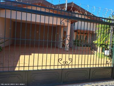 Casa para Venda, em Itapetininga, bairro Jardim Colombo, 3 dormitrios, 1 banheiro, 1 sute, 4 vagas