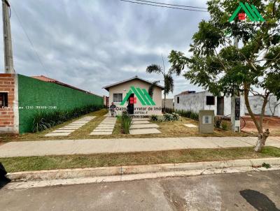 Casa para Venda, em Agua, bairro Parque das Laranjeiras, 2 dormitrios, 1 banheiro, 2 vagas