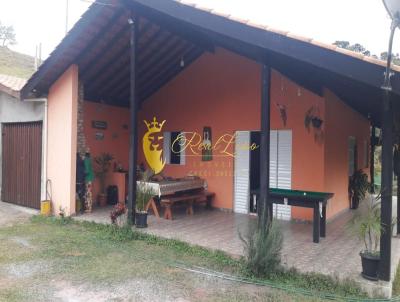 Casa para Venda, em Piracaia, bairro Ferreirinha, 2 dormitrios, 1 banheiro, 2 vagas