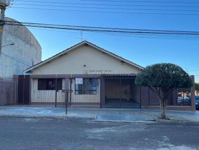 Casa para Venda, em Ourinhos, bairro Vila Kennedy, 3 dormitrios, 2 banheiros, 1 sute, 2 vagas