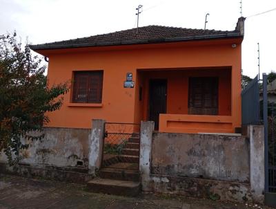 Casa para Venda, em Cachoeira do Sul, bairro Centro, 2 dormitrios, 1 banheiro