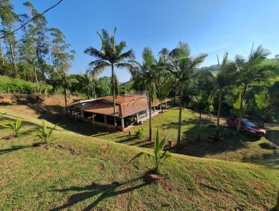 Stio para Venda, em Juruaia, bairro Santo Aleixo, 2 dormitrios, 1 banheiro, 1 sute