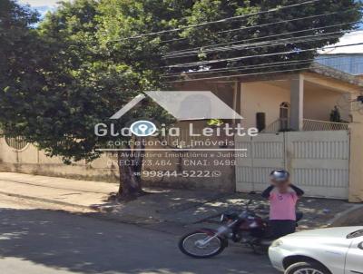 Casa para Venda, em Montes Claros, bairro ALTO SO JOO, 3 dormitrios, 1 banheiro, 1 vaga