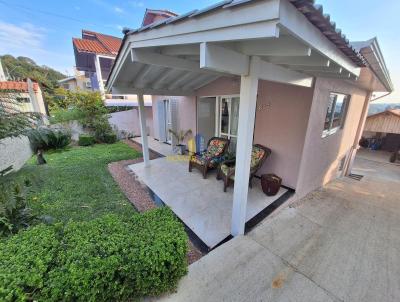 Casa para Venda, em Carlos Barbosa, bairro Aparecida, 3 dormitrios, 2 vagas