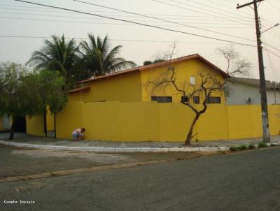 Casa para Venda, em , bairro Bandeirantes, 3 dormitrios, 1 banheiro, 1 sute, 1 vaga