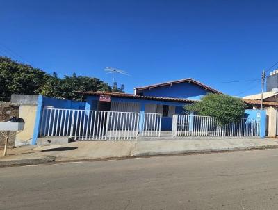 Casa para Venda, em Carmo do Paranaba, bairro BAIRRO JK, 5 dormitrios, 3 banheiros, 1 vaga