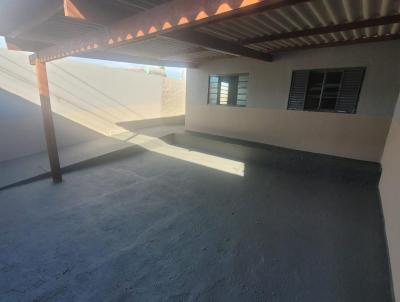 Casa para Venda, em Uberlndia, bairro Shopping Park, 2 dormitrios, 1 banheiro, 2 vagas