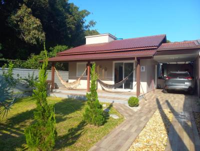 Casa para Venda, em Imbituba, bairro Araatuba, 2 dormitrios, 2 banheiros, 1 vaga
