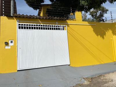 Casa para Venda, em Anpolis, bairro Frei Eustaquio, 2 dormitrios, 1 banheiro, 2 vagas