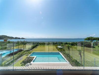 Casa Frente Mar para Venda, em Balnerio Cambori, bairro Praia do Estaleiro, 5 dormitrios, 5 banheiros, 4 sutes, 4 vagas