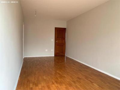 Apartamento para Venda, em Niterói, bairro Icarai, 2 dormitórios, 2 banheiros, 1 vaga