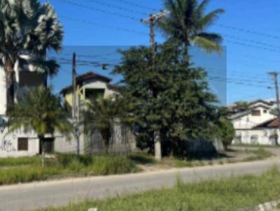 Casa para Venda, em Caraguatatuba, bairro Jardim Britnia, 4 dormitrios, 3 banheiros, 1 sute, 3 vagas