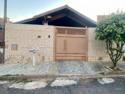 Casa para Venda, em Lins, bairro Conjunto Habitacional Jos Dias dos Santos, 4 dormitrios, 2 banheiros, 2 vagas