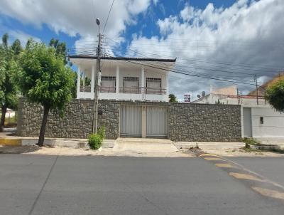 Casa Duplex para Locao, em Patos, bairro Santo Antnio