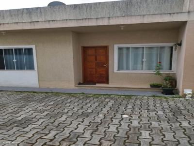 Casa para Venda, em Casimiro de Abreu, bairro Peixe Dourado, 2 dormitrios, 1 banheiro, 1 vaga