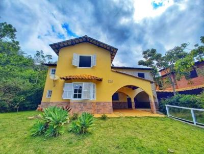 Casa para Venda, em Juiz de Fora, bairro Novo Horizonte, 3 dormitrios, 2 banheiros, 1 sute, 3 vagas