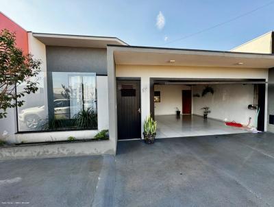 Casa para Venda, em Taquarituba, bairro Residencial Carolina, 3 dormitrios, 2 banheiros, 1 sute, 2 vagas