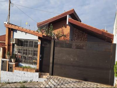 Casa para Venda, em Sorocaba, bairro Vila Odim Anto, 3 dormitrios, 2 banheiros, 1 sute, 3 vagas