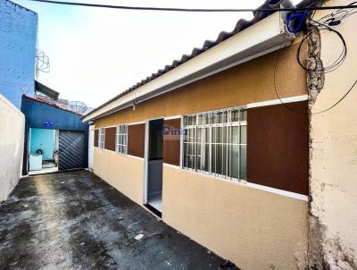 Casa para Locao, em Telmaco Borba, bairro Centro, 3 dormitrios, 1 banheiro, 1 vaga