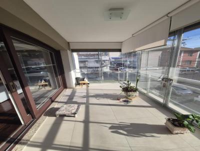 Apartamento para Venda, em Pelotas, bairro Centro, 3 dormit�rios, 4 banheiros, 1 su�te, 1 vaga