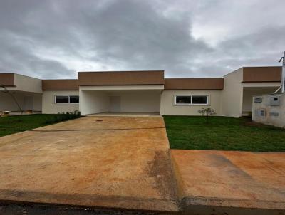 Casa em Condomnio para Venda, em Anpolis, bairro Parque dos Pirineus, 3 dormitrios, 2 banheiros, 1 sute, 4 vagas