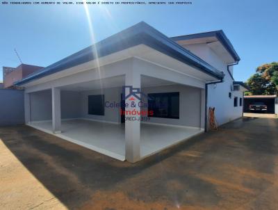 Casa para Venda, em Colorado do Oeste, bairro Centro, 3 dormitrios, 2 banheiros, 1 sute, 1 vaga