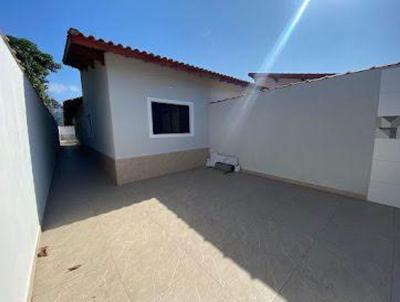 Casa para Venda, em Itanham, bairro Campos Elseos, 3 dormitrios, 2 banheiros, 1 sute, 2 vagas