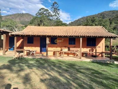 Casa para Venda, em Terespolis, bairro Crrego das Pedras, 2 dormitrios, 3 banheiros, 2 sutes, 4 vagas