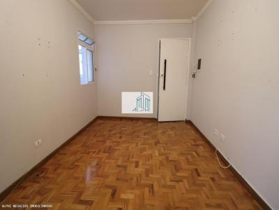 Apartamento para Venda, em So Paulo, bairro Cambuci, 2 dormitrios, 1 banheiro, 1 vaga