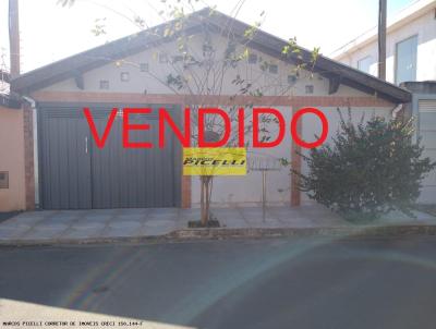 Casa para Venda, em Rio Claro, bairro Ajapi, 3 dormitrios, 2 banheiros, 3 vagas