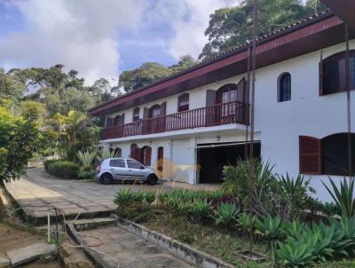 Casa para Venda, em Terespolis, bairro Iucas, 5 dormitrios, 7 banheiros, 5 sutes, 3 vagas