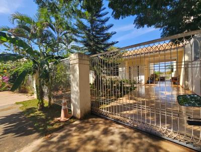 Casa para Venda, em Umuarama, bairro Parque Cidade Jardim, 3 dormitrios, 4 banheiros, 1 sute, 2 vagas