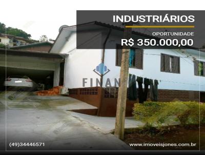 Casa para Venda, em Concrdia, bairro Industririos, 5 dormitrios, 2 banheiros, 1 vaga