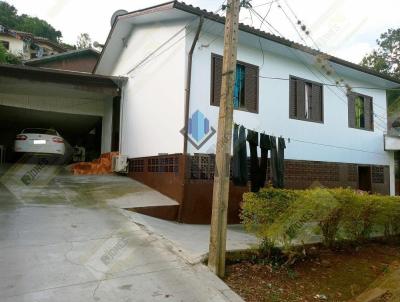 Casa para Venda, em Conc�rdia, bairro Industri�rios, 5 dormit�rios, 2 banheiros, 1 vaga