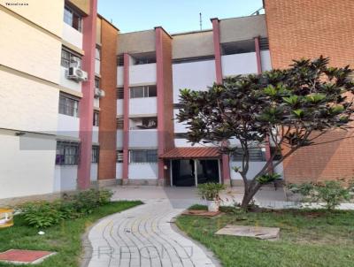 Apartamento para Venda, em Maring, bairro Zona 07, 3 dormitrios, 1 banheiro, 1 vaga