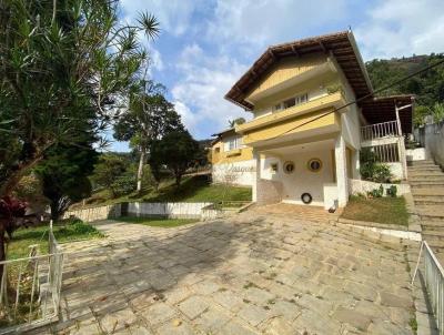 Casa para Venda, em Terespolis, bairro Cascata dos Amores, 3 dormitrios, 2 banheiros, 2 vagas