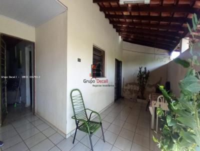Casa para Venda, em Jaboticabal, bairro Parque 1 de Maio, 2 dormitrios, 2 banheiros