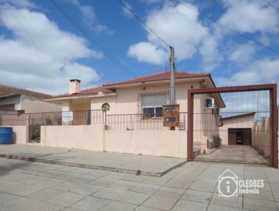 Casa para Venda, em Encruzilhada do Sul, bairro Vila Xavier, 7 dormitrios, 4 banheiros, 1 sute, 1 vaga