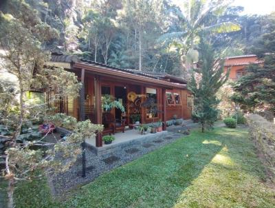 Casa em Condomnio para Venda, em Terespolis, bairro Carlos Guinle, 2 dormitrios, 1 banheiro, 1 vaga