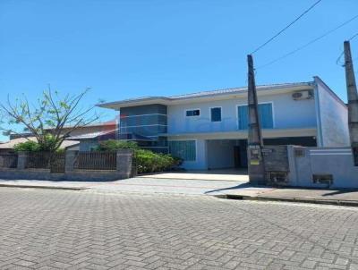 Casa para Venda, em Guaramirim, bairro Escolinha, 4 dormitrios, 3 banheiros, 1 sute, 2 vagas