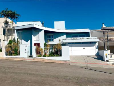 Casa para Venda, em Rio do Sul, bairro Santana, 2 banheiros, 3 sutes, 4 vagas