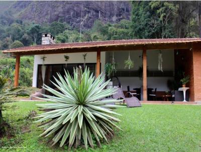 Casa para Venda, em Terespolis, bairro Cruzeiro, 3 dormitrios, 2 banheiros, 2 vagas