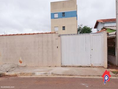 Casa para Venda, em Jarinu, bairro Nova Trieste, 2 dormitrios, 1 banheiro, 1 vaga