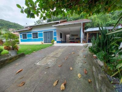 Casa para Venda, em Guaramirim, bairro Vila Freitas, 3 dormitrios, 1 banheiro, 2 vagas