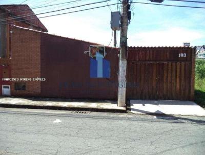 Casa para Venda, em Volta Redonda, bairro gua Limpa, 1 dormitrio, 2 banheiros, 4 vagas