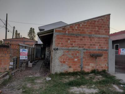 Casa para Venda, em Piraquara, bairro Jardim Tropical, 2 dormitrios, 1 banheiro, 1 vaga